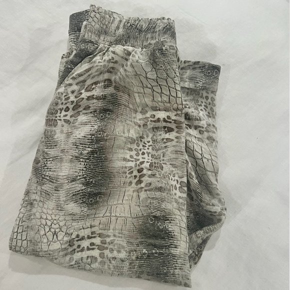 Shore Brand Pull-On Animal Print Pants - Picture 3 of 5